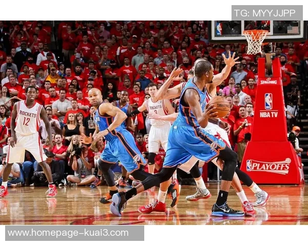 NBA奇才与勇士四月对决精彩回顾球星表现与战术分析全解读 NBA奇才与勇士四月对决精彩回顾球星表现与战术分析全解读