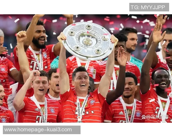 德甲经典对决拜仁与多特精彩集锦回顾与分析 德甲经典对决拜仁与多特精彩集锦回顾与分析